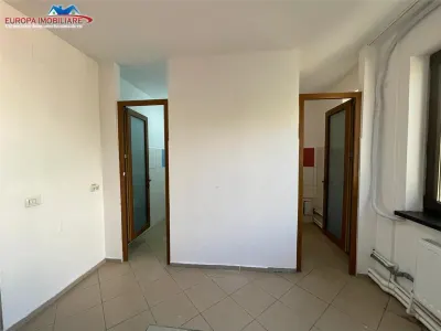 Spatiu de inchiriat  zona ultracentrala Tulcea - foto 25