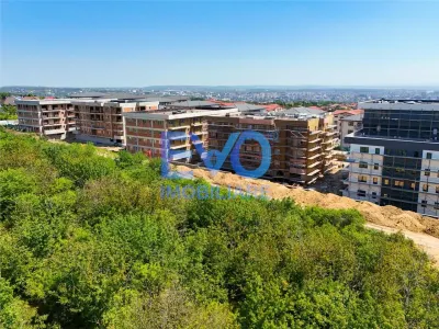 Apartament cu 3 camere, 2 bai, 2 balcoane, lift, bloc nou, zona Galata - foto 23
