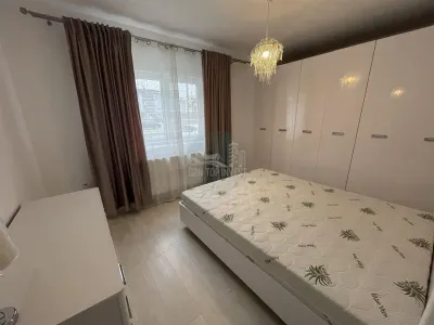 Apartament modern cu 3 camere terasa si 2 parcari in Kogalniceanu - foto 7