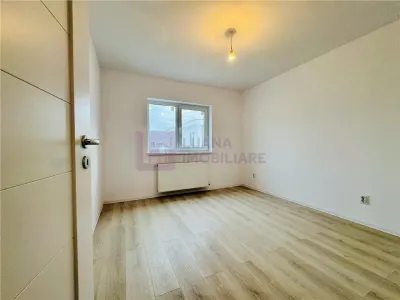 Penthouse 4 camere | NOU | Doamna Stanca | lift | terasa 70 mp (4) - foto 2