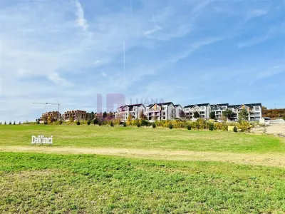 Spatiu comercial zona Vest | la strada | 4 parcari | 199 mp - foto 6