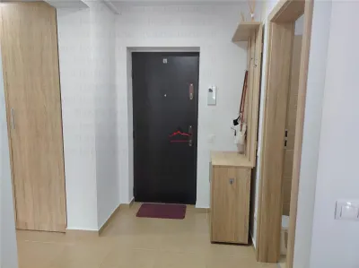 APARTAMENT 2 CAMERE IN URBAN CU PARCARE SI BOXA VIZAVI DE CORESI MALL - TRACTORUL - foto 13