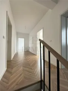 DUPLEX - Dumbravita - P+1 - 5 Camere - Zona excelenta - Finalizat - Pret + T.V.A - foto 12