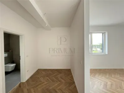 DUPLEX - Dumbravita - P+1 - 5 Camere - Zona excelenta - Finalizat - Pret + T.V.A - foto 8
