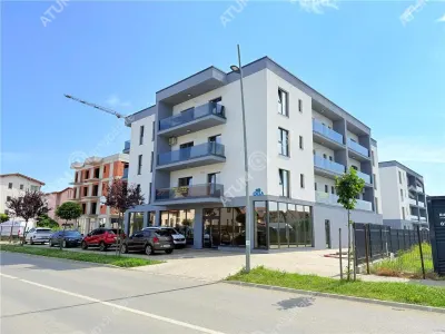 De vanzare apartament finisat la cheie cu 3 camere decomandate 2 bai si 2 balcoane in Selimbar - foto 7