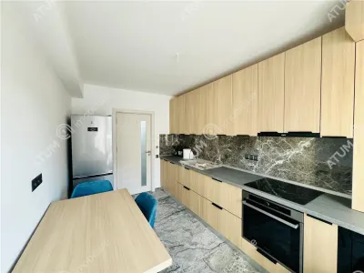 Apartament la alb de vanzare cu 2 camere si gradina proprie 57 mp zona Doamna Stanca Selimbar - foto 2
