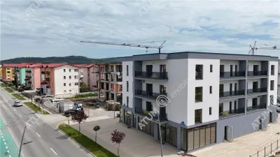 De vanzare apartament la cheie cu 3 camere 2 bai si 2 balcoane zona Pictor Brana - foto 5