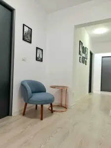 Lux linga Mall 3 camere decomandat cu centrala proprie - foto 3