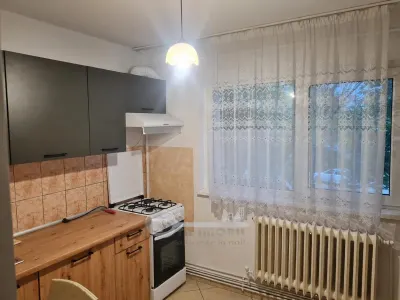 Apartament 2 camere decomandat | Piața Nicolina -  400€ - foto 2