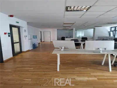 Inchiriere Birouri - Grawe Business Center  - de la 160 mp - foto 8