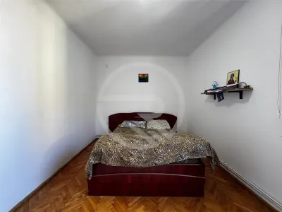 Apartament cu 2 camere, 45 mp,decomandat,situat in Campia-Turzii ! - foto 5