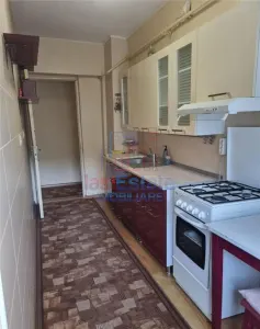 Ocazie - Podul de Fier - Apartament 3 camere - foto 2