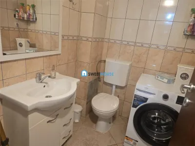 Apartament cu 3 camere parter cu 2 balcoane  Zona Radu Negru - foto 11