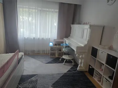 Apartament cu 3 camere parter cu 2 balcoane  Zona Radu Negru - foto 15