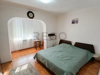 RECO Apartament decomandat cu 3 camere Orientare dubla Piata 22 Decembrie - foto 11