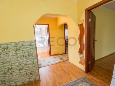 RECO Apartament decomandat cu 3 camere Orientare dubla Piata 22 Decembrie - foto 6