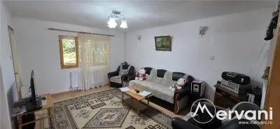 Vila cu 4 camere de vanzare in Busteni - foto 4