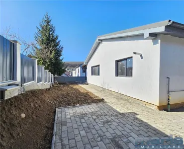 Vanzare casa noua cu 3 dormitoare, 2 bai in Sancraiu -Languna. - foto 5