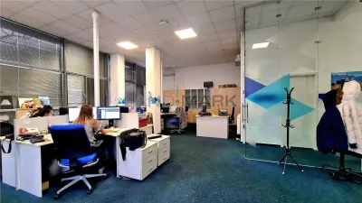 Birouri de inchiriat Central, cladire noua cu parcare privata - foto 4