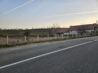 Teren de vanzare in Vintul de Jos - foto 4