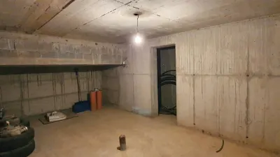 Casa cu 1200 mp teren, de vanzare pe Calea Cisnadiei - foto 11