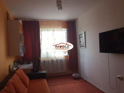 Apartament 3 camere de vanzare in Hipodrom Sibiu - foto 4