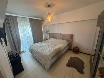 Ap 3 cam, et 3/4 ,86 mp utili, zona Gerald-B-dul Brailei renovat - foto 9