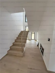 Vila moderna si eleganta - zona Cristian - foto 11
