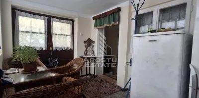 Casa 4 camere,Teren 360 mp Micalaca Garaj, Gradin - foto 7