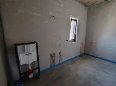 DUPLEX SPATIOS - ZONA BUNA - TOATE UTILITATILE - foto 9