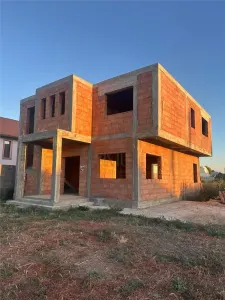 CASA LA ROSU/RANDARE 3D/ MOSNITA VECHE - foto 4