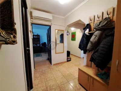 MDI apartament central cu panorama la Salonta - foto 6