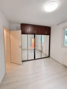 Garsoniera renovata, etajul 1 din 4, zona Tei - ideala pentru locuit sau investitie - foto 2