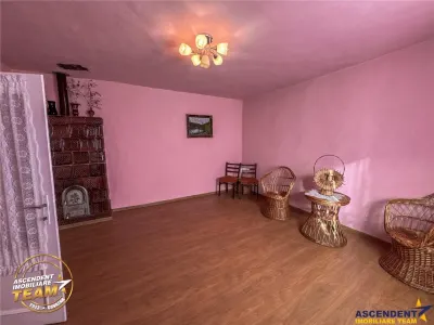 Proprietate pe 1.800 mp teren, avantaje alese, in vecinatatea orasului Targu Secuiesc. - foto 11