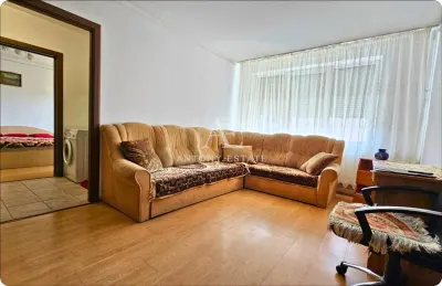 Antony Estate | Inchiriere 2 Cam, Semidecomandat - Central - foto 2