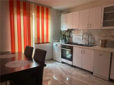 Casa cu 4 camere si tersa in Sura Mare - foto 3
