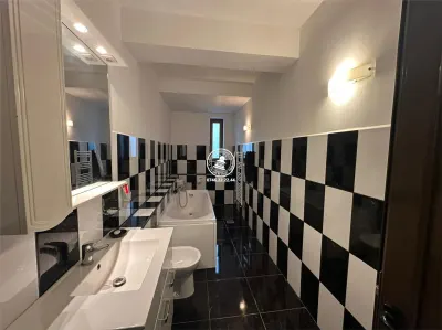 Casa de vanzare, in Bucium - foto 16