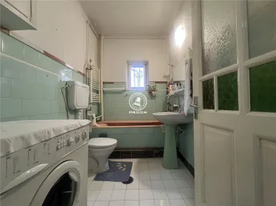Casa cu teren de vânzare in zona Nicolina 1 - foto 10