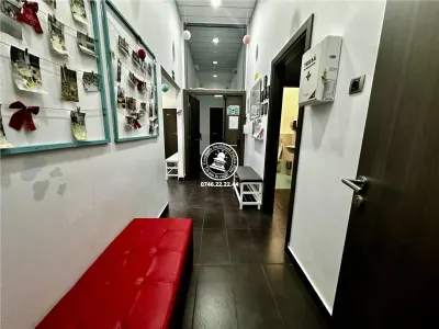 Spatiu comercial  de inchiriat  Pacurari, - foto 11