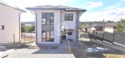 Vila  de vanzare  Bucium, - Iasi