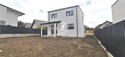 Vila  de vanzare  Miroslava, - foto 2