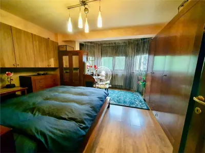 Apartament 2 camere  de vanzare  Bucium, - foto 2