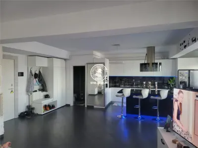 Apartament 3 camere  de vanzare  Lunca Cetatuii, - foto 13