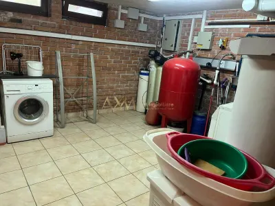 Vanzare casa individuala 6 camere cu piscina si ponton propriu la raul Bega - foto 11
