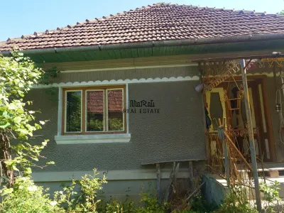 Teren si cladiri Blajeni - foto 3