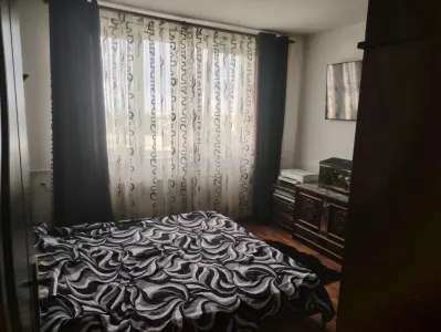 Apartament 2 camere Astra ,etaj intermediar,parcare,90000 Euro neg - foto 5