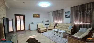 Vila P+M cu garaj inchis, in Bujac, pe colt - foto 11