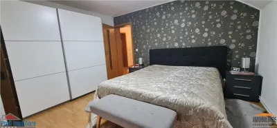 Vila P+M cu garaj inchis, in Bujac, pe colt - foto 7