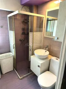 Apartament 3 camere 2 bai etaj 1 Baia Mare Zona Traian - foto 8