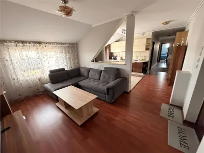 Apartament 3 camere, centrala proprie, zona Sagului - foto 2